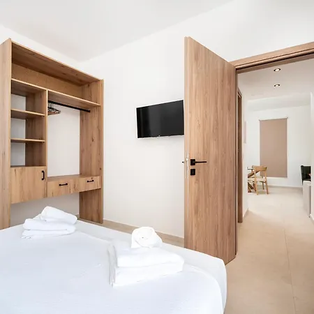 Ampeli Residences-sea View-private Pool *